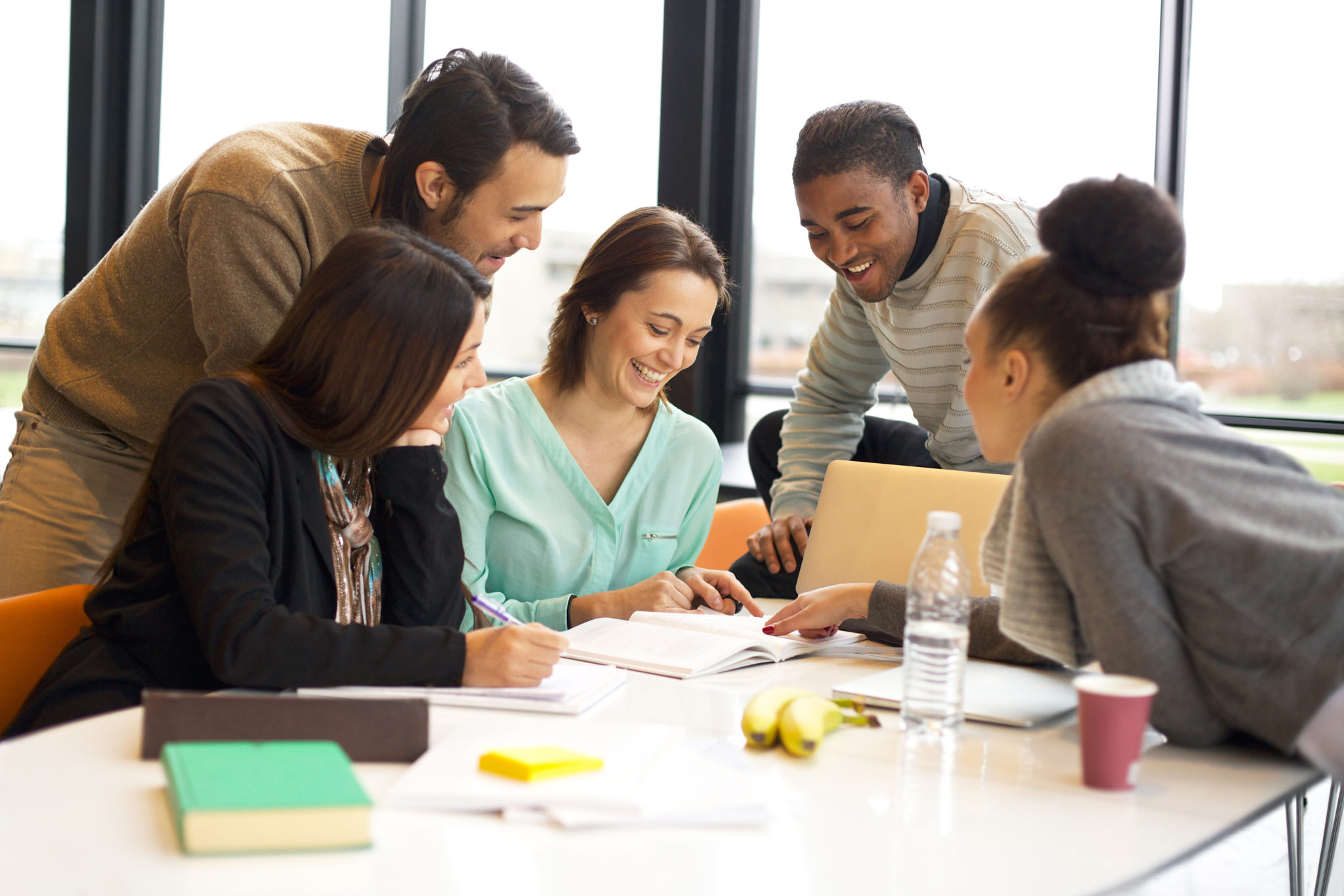 3 examples of cultural problems in companies